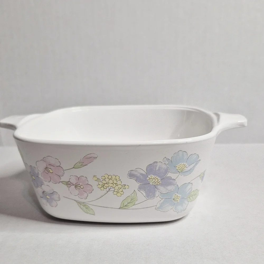 Vintage Corning Ware Pastel Bouquet Casserole Dish P-43-B Pyroceram‎ Floral